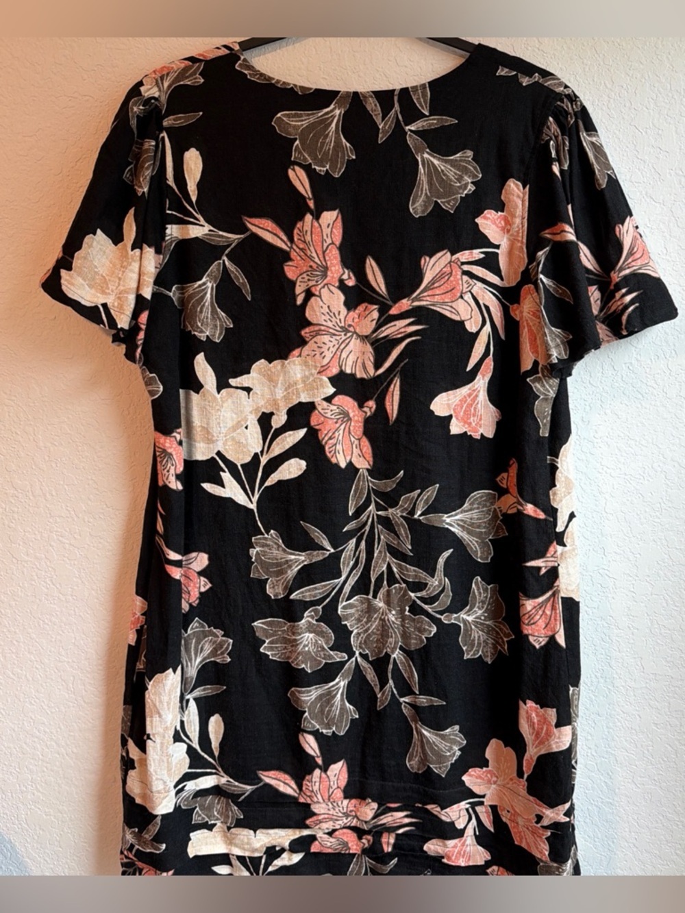 Floral Linen Blend Dress - Picture 3 of 6
